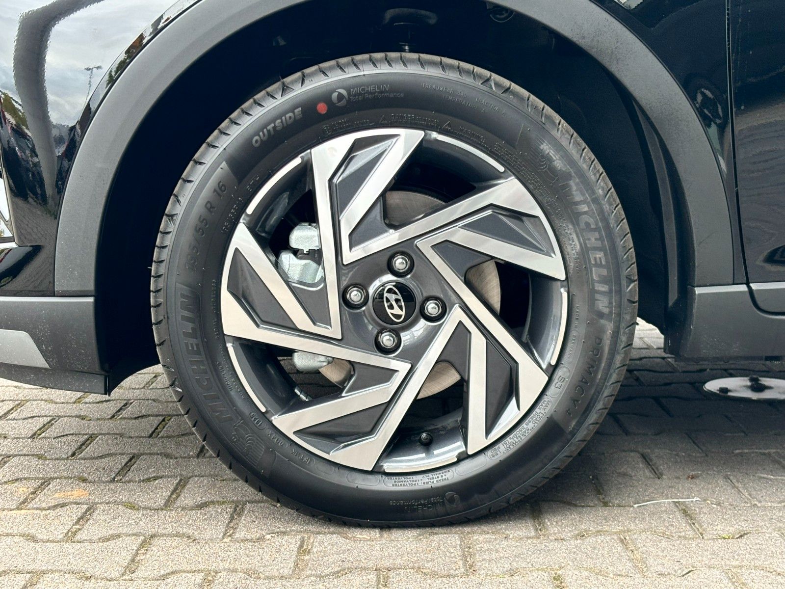 Fahrzeugabbildung Hyundai BAYON 1.0 Trend AT 100PS Navi/Kamera/SHZ!