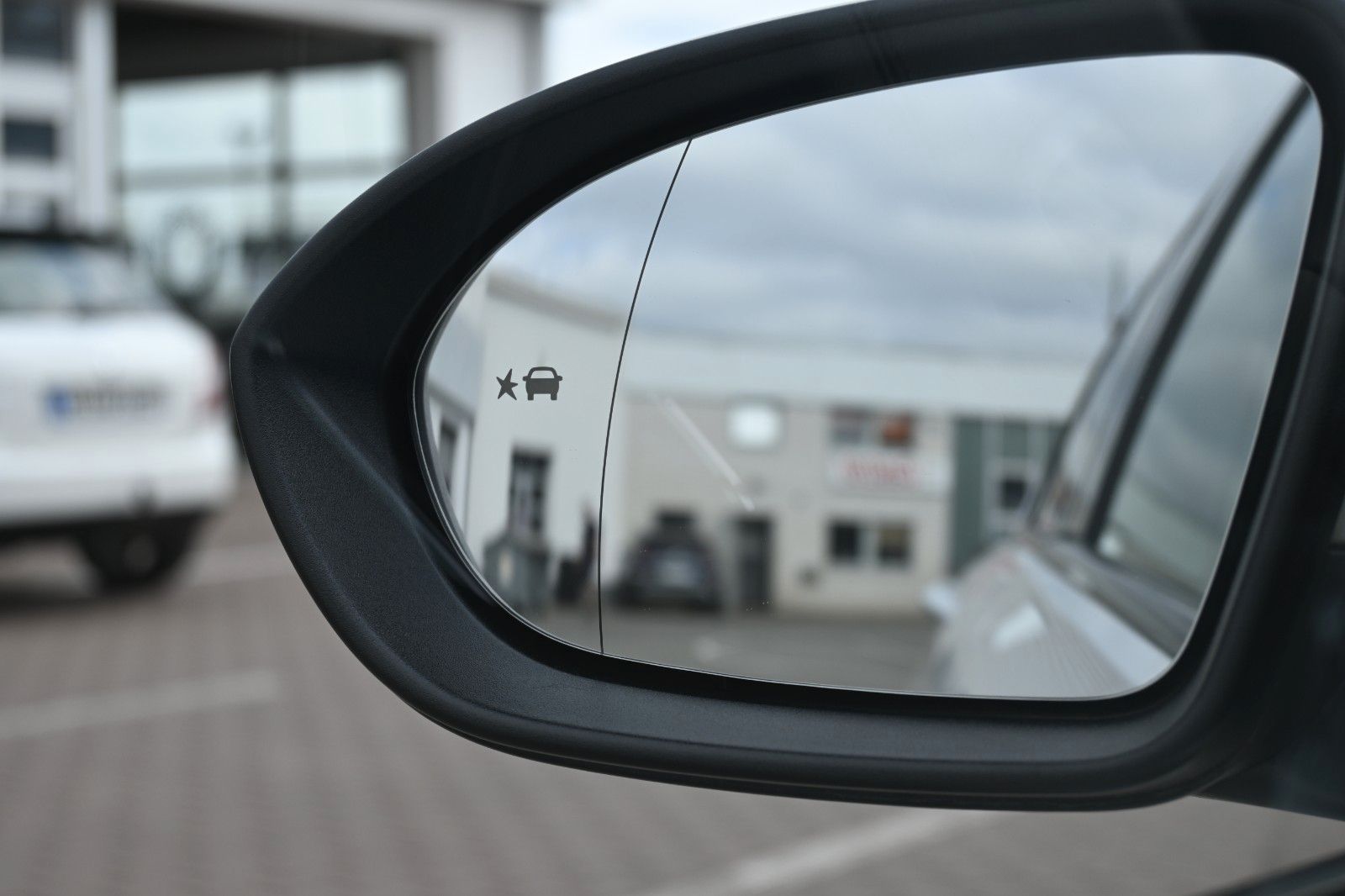 Fahrzeugabbildung Opel Insignia B Sports Tourer Innovation 4x4