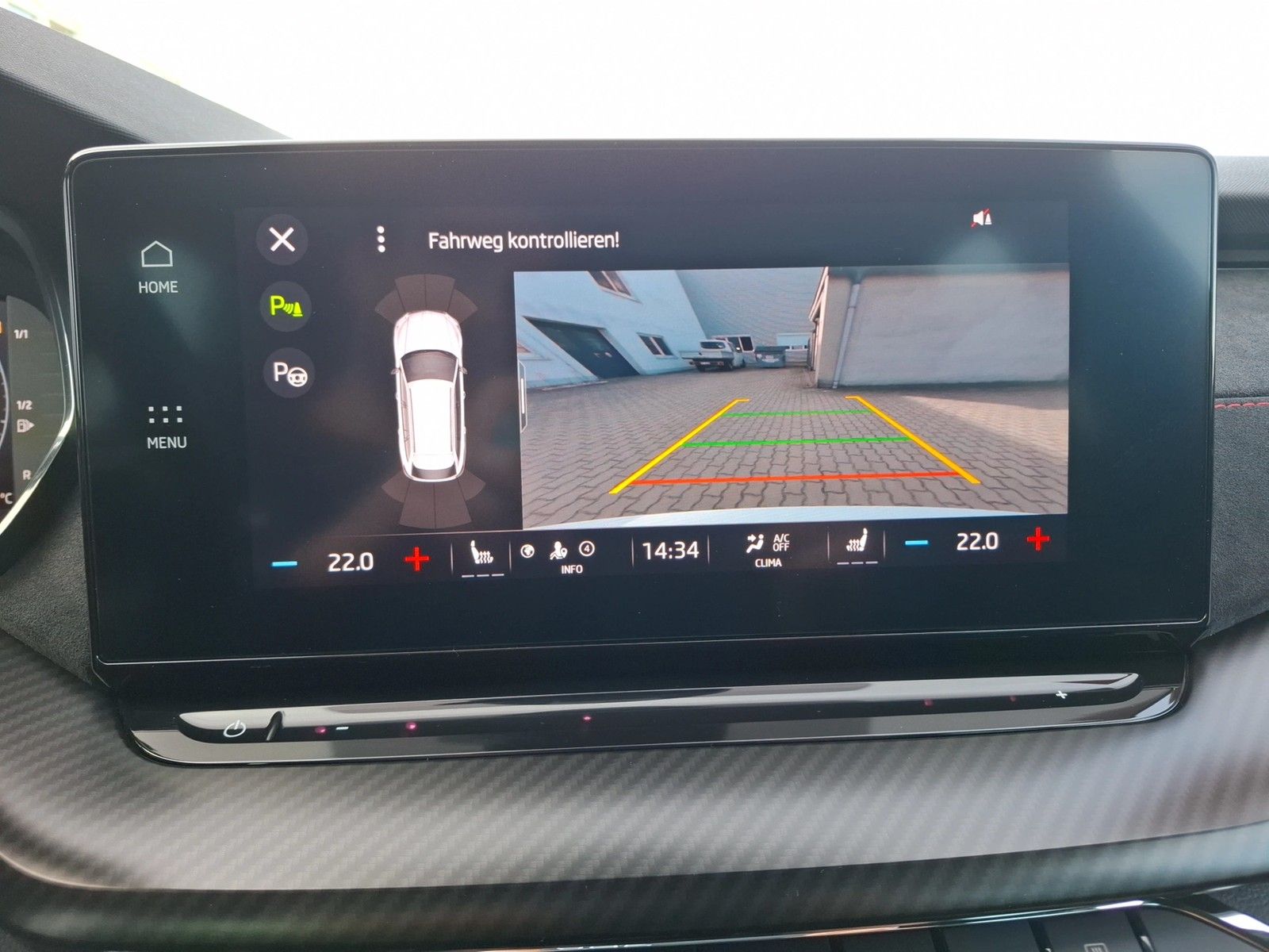 Fahrzeugabbildung SKODA Octavia CombI TSI RS-Plus DSG Matrix Navi Pano H