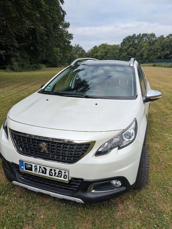 Peugeot 2008 Crossway Pure Tech, TÜV neu, Inspektion neu