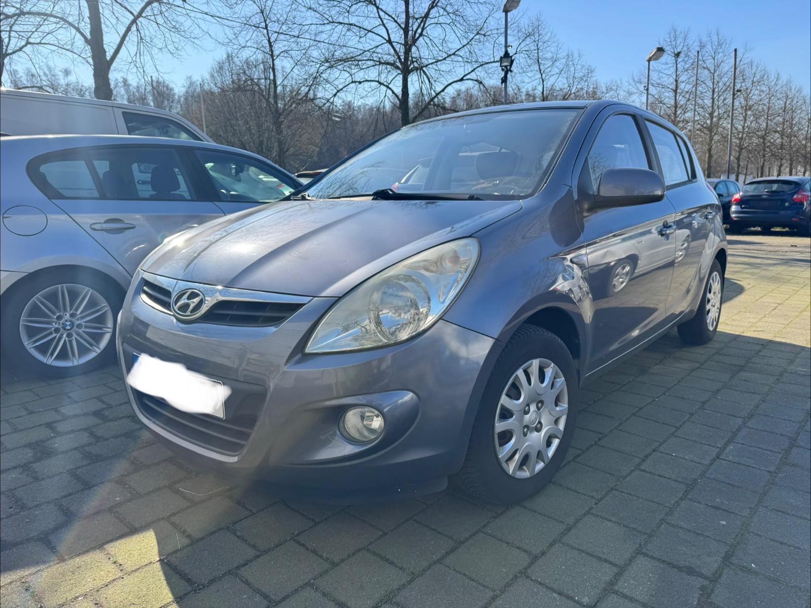 Hyundai i20 Comfort*gepflegt*Tüv Neu