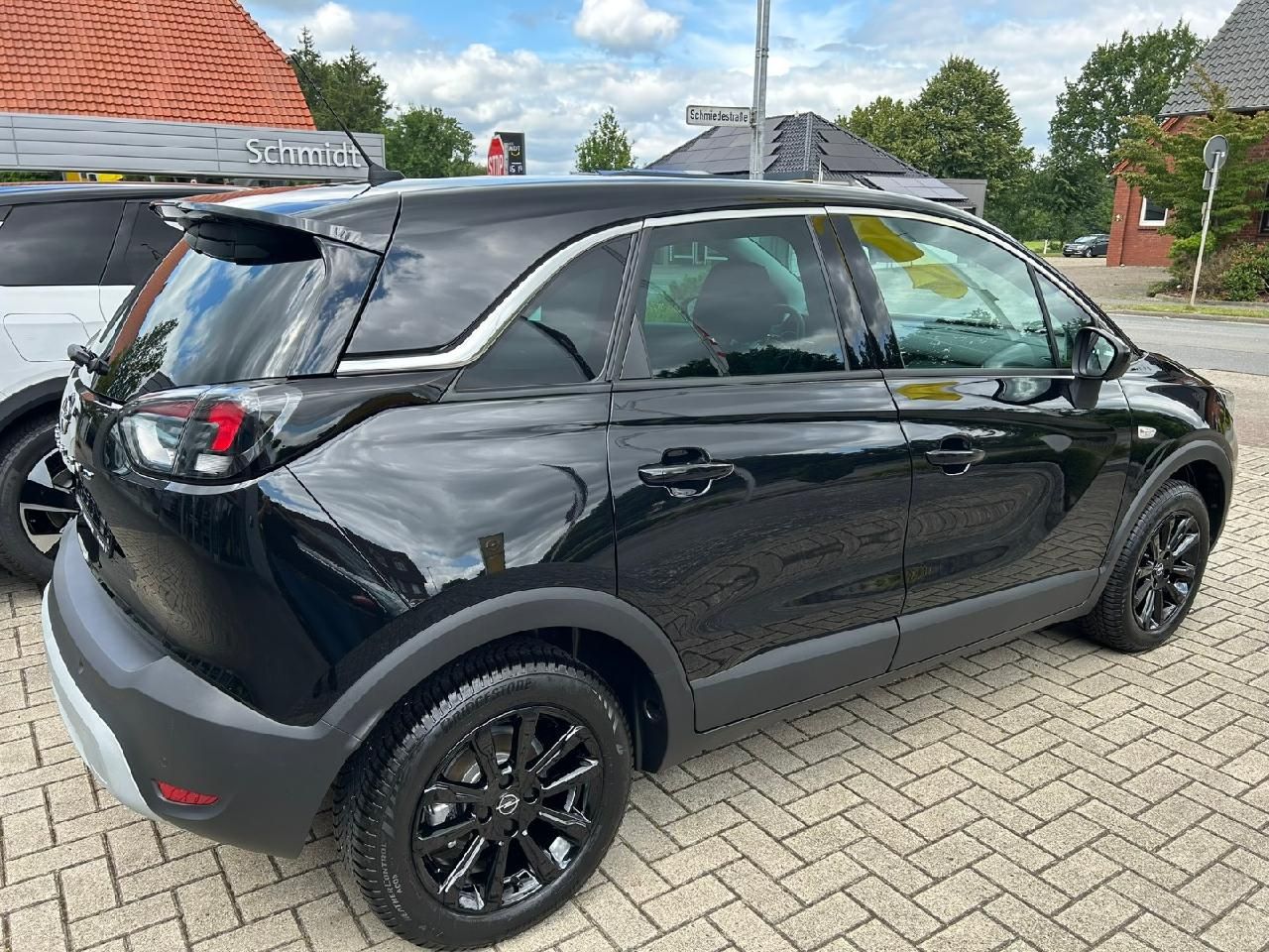 Fahrzeugabbildung Opel Crossland Elegance, wenig Kilometer