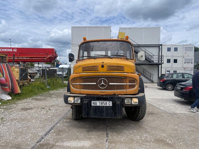 Mercedes-Benz 2624 Allrad