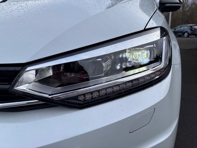 Fahrzeugabbildung Volkswagen Touran 1.5TSI DSG Highline 7-Sitz+STDHZ+AHK+PANO