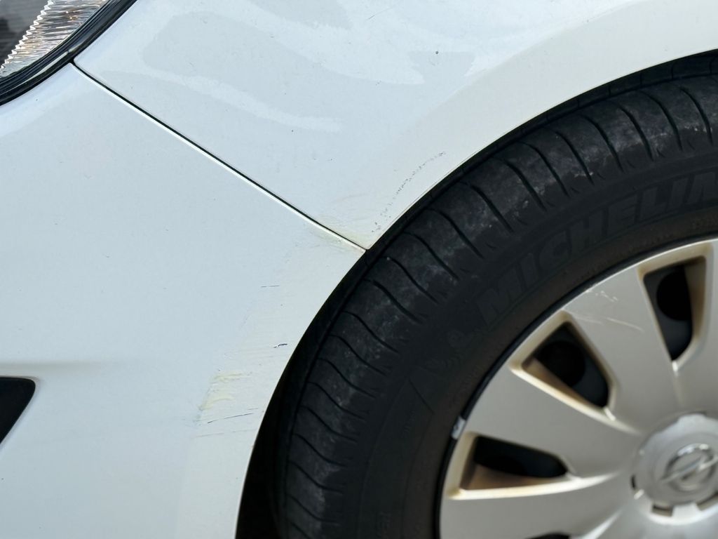 OPEL Astra – Bild 14 von 17