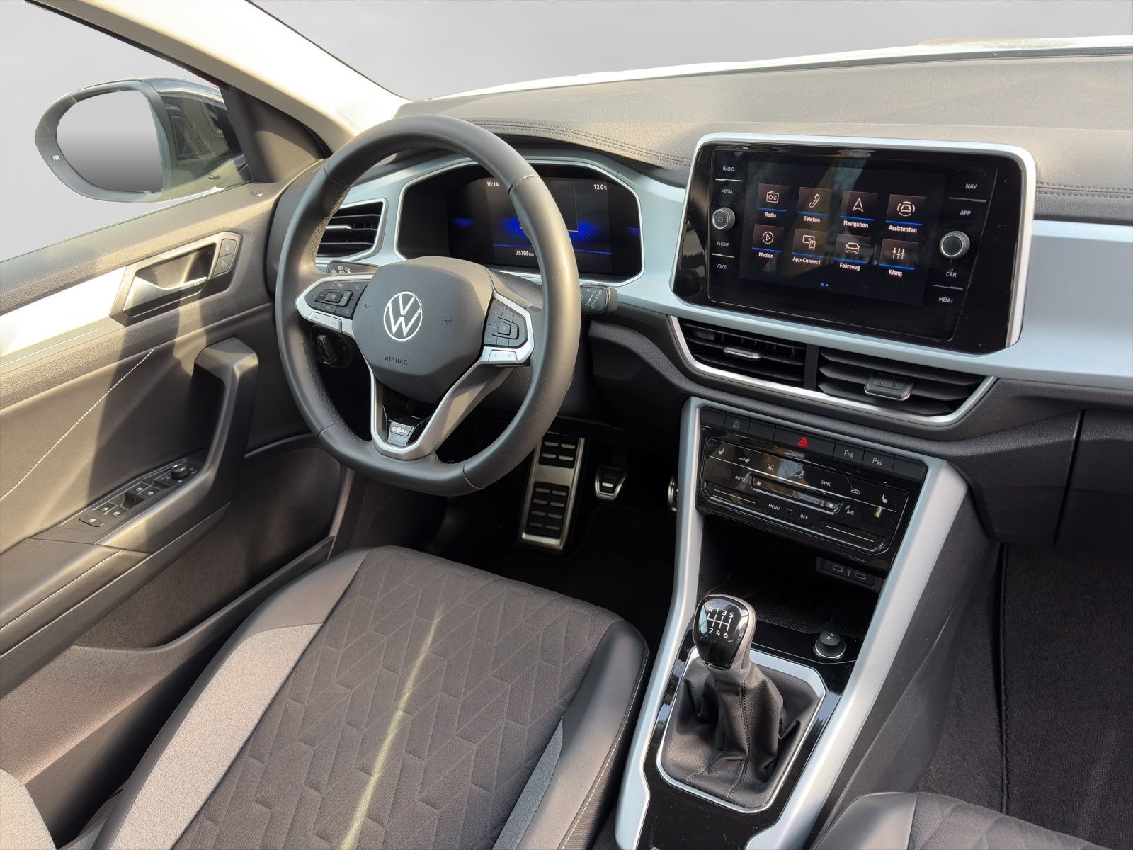 Volkswagen T-Roc - Bild 5