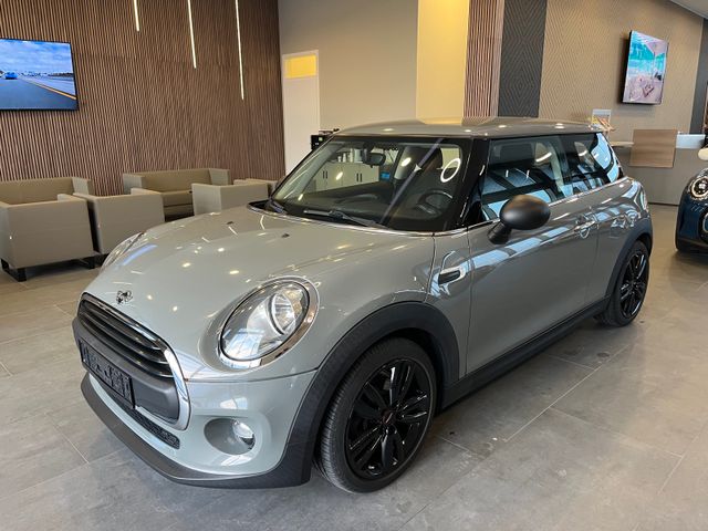 MINI Mini One First Sport 17 Zoll J.C.W