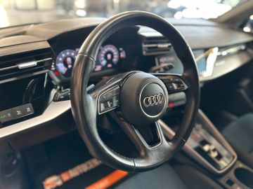 Audi A3 *Sportback*Tempo*Navi*PDC*LED*Spurhalte*