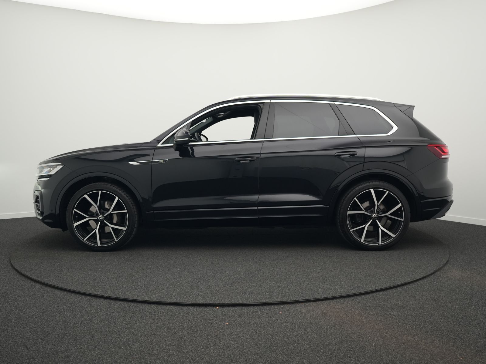 Volkswagen Touareg - Bild 10