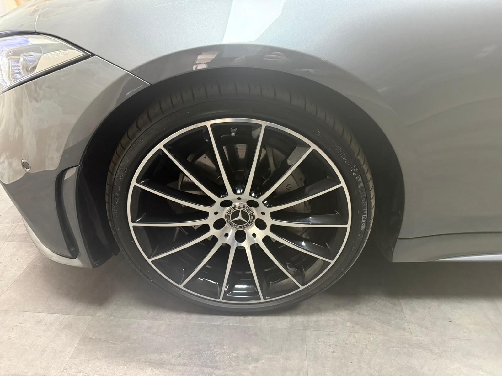 Mercedes-Benz CLS 220 d AMG LINE+Night Paket+TOP