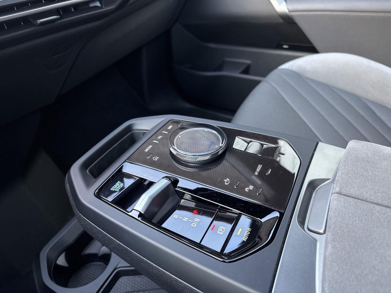 BMW iX - Bild 13