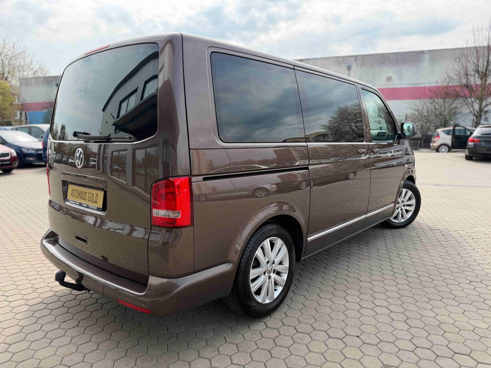 Volkswagen T5 Multivan /Leder/Automatik/Alu/ TÜV 11.2027