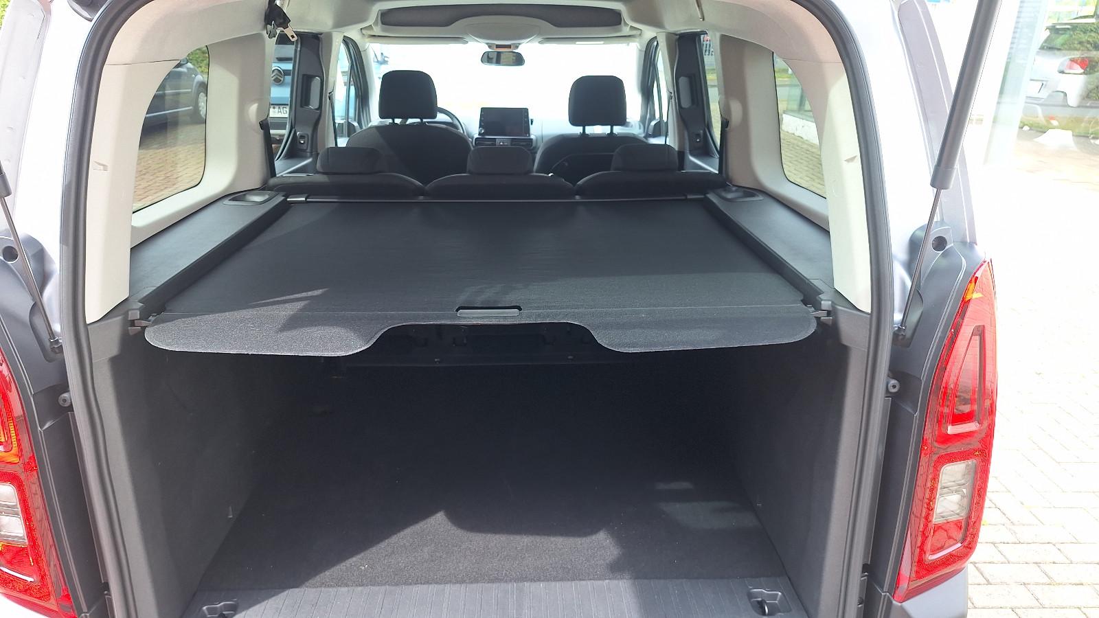 Citroën Berlingo BlueHDi 130 EAT8 XL XTR MWST ausweisbar