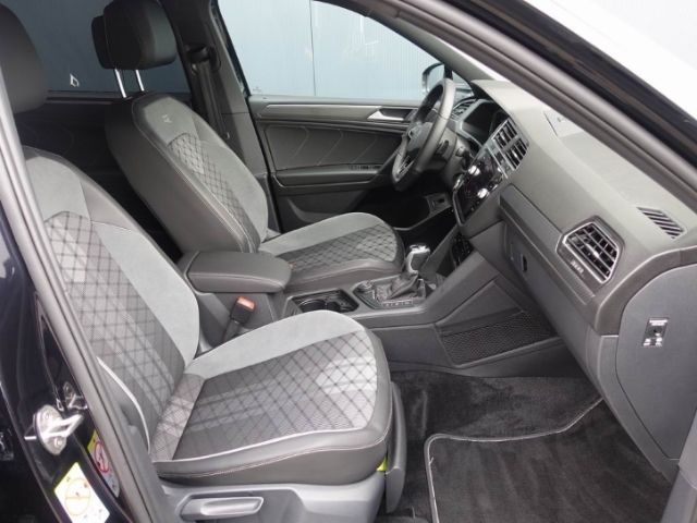 Volkswagen Tiguan Allspace 2.0 TDI DSG+4MOTION+R-LINE+ANHÄN foto 20