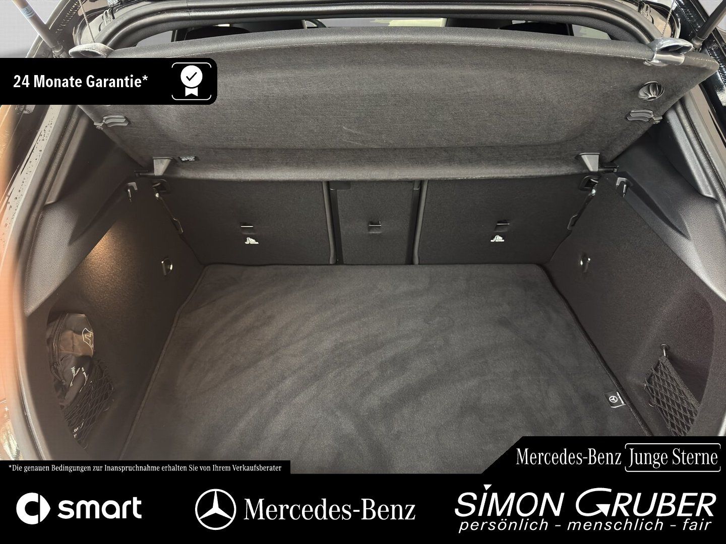 Fahrzeugabbildung Mercedes-Benz A 45 S 4M AMG Pano Leder HUD Burm MBeam Driver 3