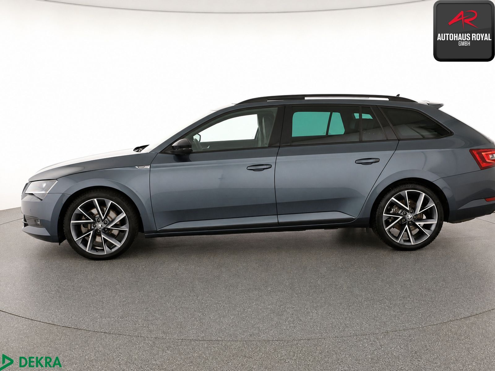 Skoda Superb Combi 2.0 TSI 4x4 SPORTLINE PANO CANTON foto 2