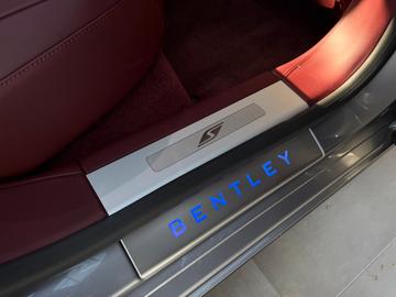 Bentley Flying Spur 2022 — фото 24