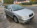Skoda Octavia Elegance 1,9 TDI  1.Hand TÜV - Skoda Octavia aus 2002: Kombi