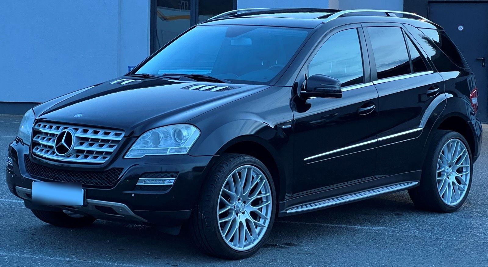 Mercedes-Benz ML 300