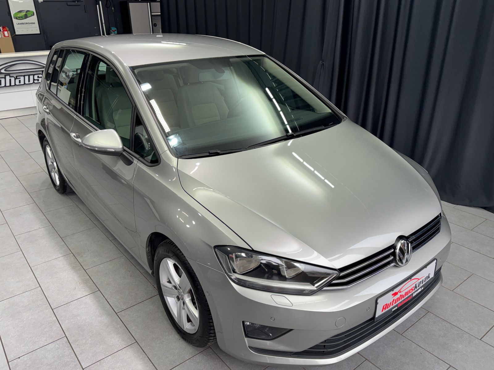 Fahrzeugabbildung Volkswagen Golf Sportsvan VII Comfortline|PDC|AUTOMATIK|NAV