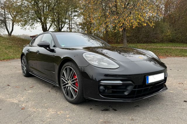 Porsche Panamera Turbo, Voll, LED, Massage