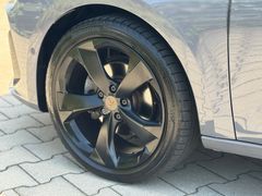 CUPRA Leon 1.5 eTSI DSG*PANORAMA*ACC*LED*DCC*