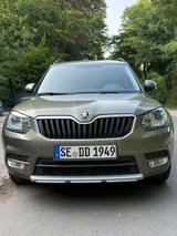 Skoda Yeti 2.0 TDI Green tec 4x4 Style Style - Skoda Yeti Gebrauchtwagen in Hamburg