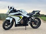 Honda CBR 500 RA - SPORTLER VON 251 BIS 500 CCM