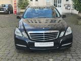 Mercedes-Benz E 200  T-Modell E 200 CDI BlueEfficiency - Mercedes-Benz E 200: Cdi Blueefficiency