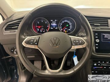Volkswagen Tiguan - 12