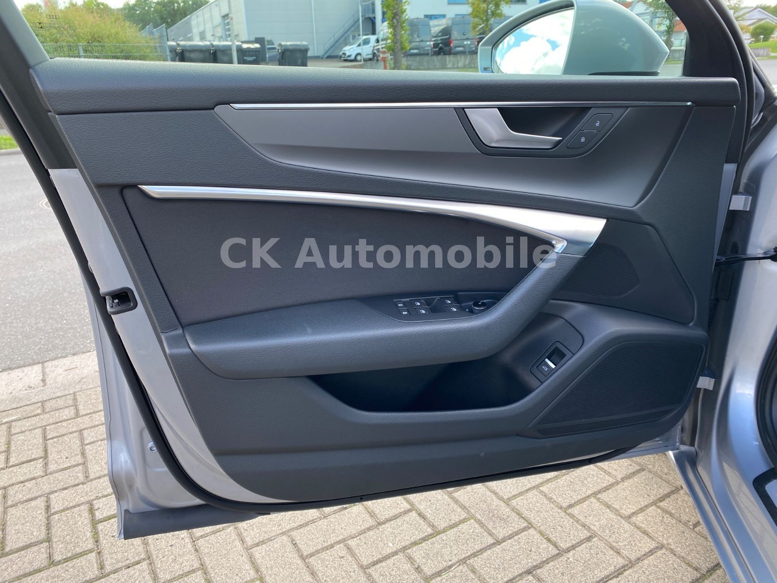Fahrzeugabbildung Audi A6 Avant 45 TDI Quattro/Navi/Head-Up/LED/Kamera