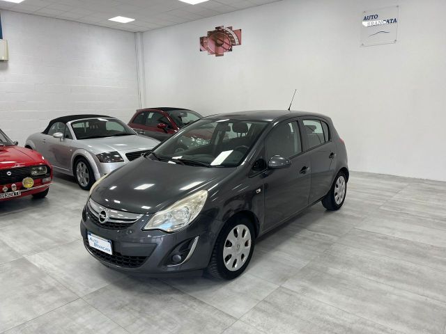 Opel Corsa 1.2 5 porte