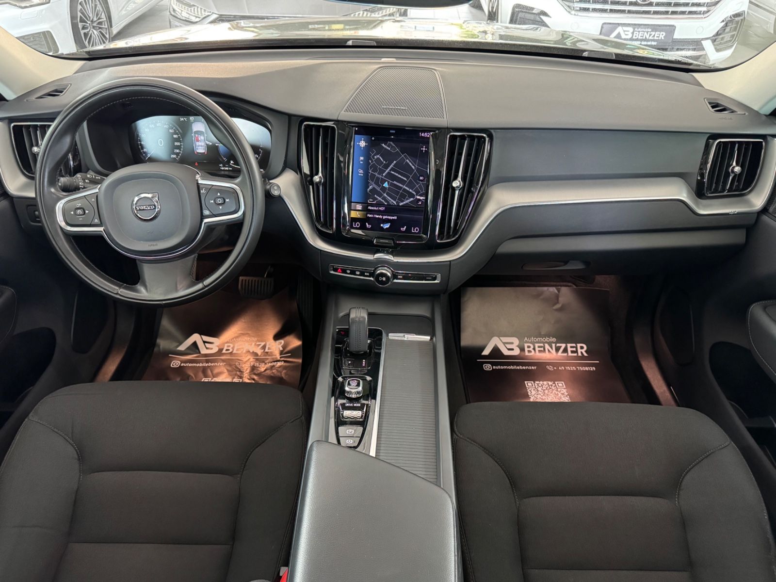 Fahrzeugabbildung Volvo XC60 Inscription Recharge/360°Cam/AHK/PANO/Navi/