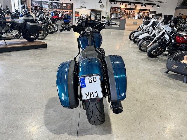 Fahrzeugabbildung Harley-Davidson FLSB Sport Glide 107cui Kesstech 30/30 Noke