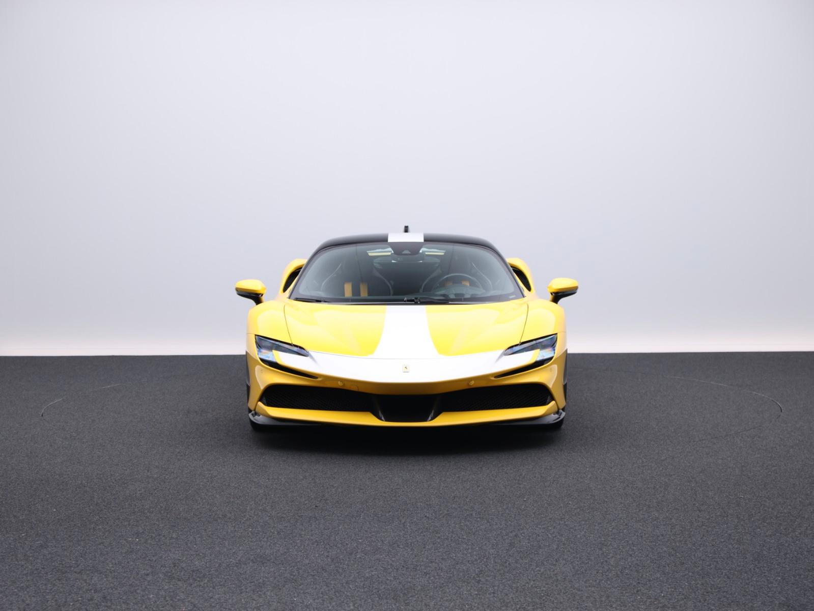 Ferrari SF90 Stradale Assetto Fiorano*Ferrari Frankfurt*