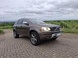 Volvo XC90 D5 AWD Geartronic R-Design - Volvo XC90 aus 2012: Geländewagen