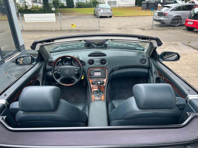 Fahrzeugabbildung Mercedes-Benz SL 350 + Garagenfahrzeug+Scheckheft gepflegt+