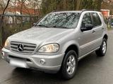 Mercedes-Benz ML 320 Automatik AHK Klima L... - gebrauchte Mercedes-Benz ML 320 aus dem Jahr 2001