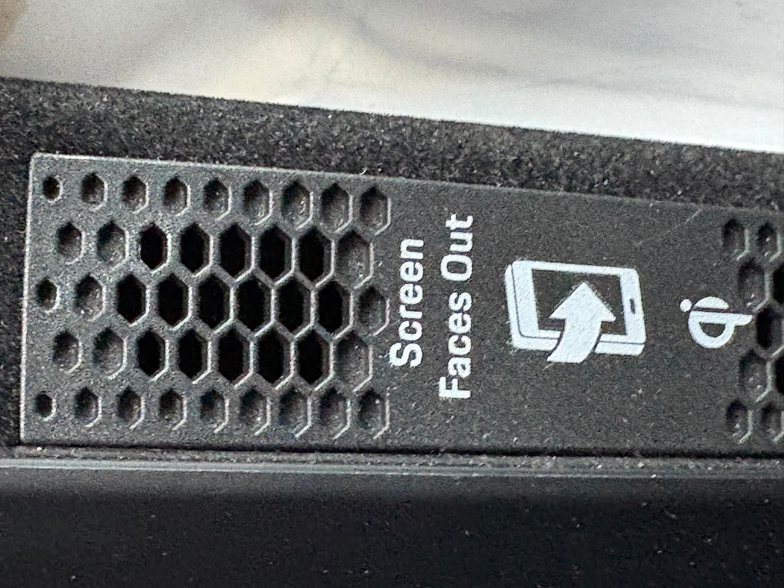 Fahrzeugabbildung Porsche Taycan Cross Turismo 4 performance 93 kwh