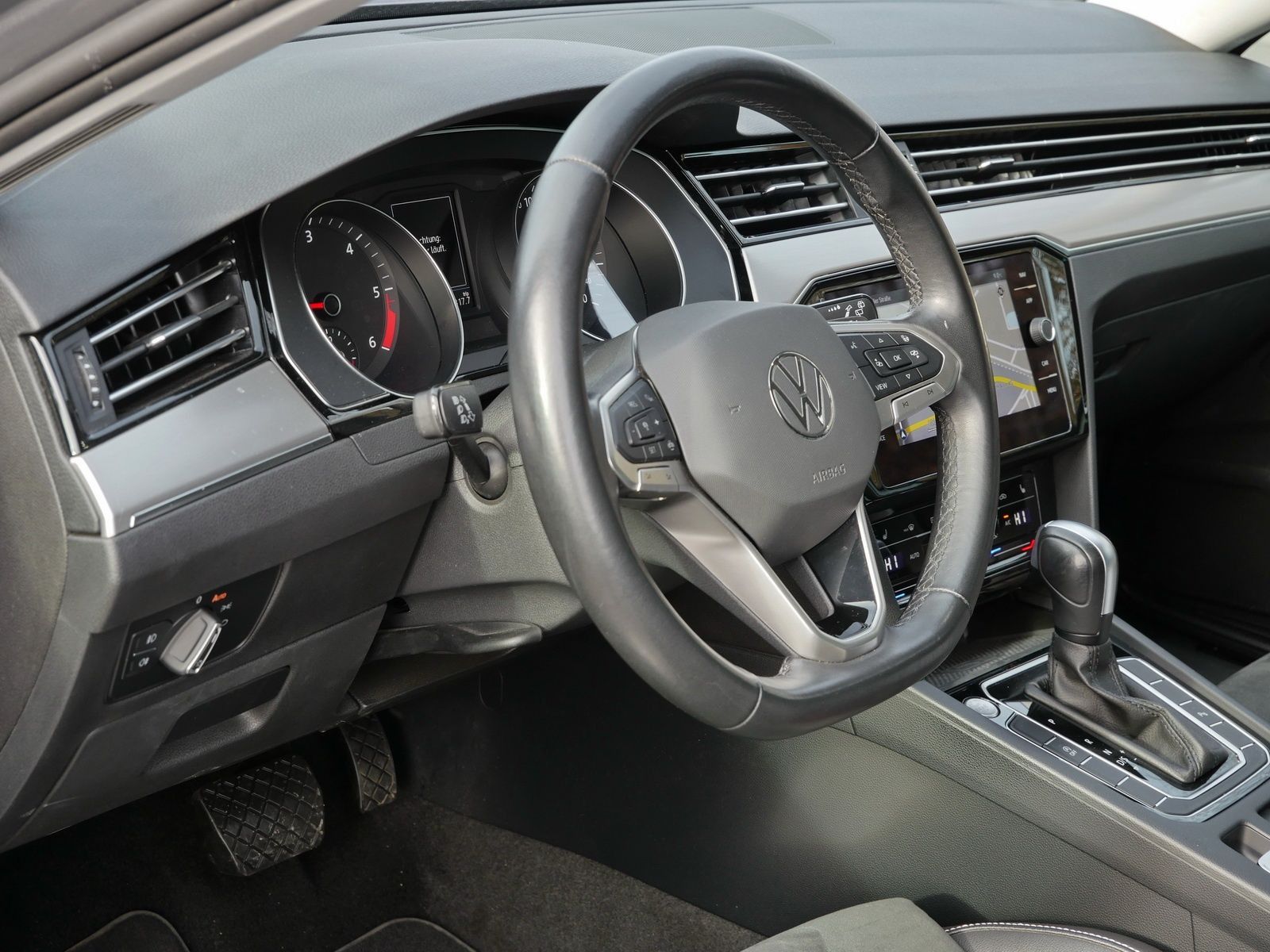 Volkswagen Passat Variant - Bild 18