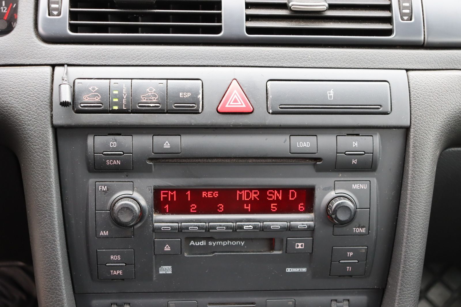 Fahrzeugabbildung Audi A6 Allroad 2.5 TDI quattro Tiptronic * Xenon