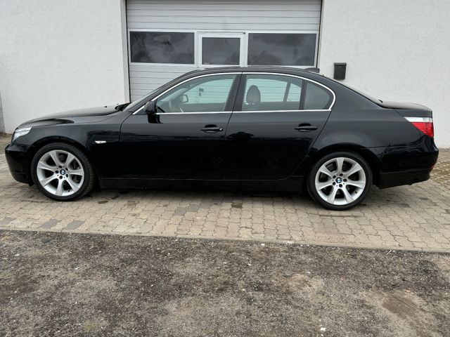 BMW 545 Baureihe 5 Lim. 545i