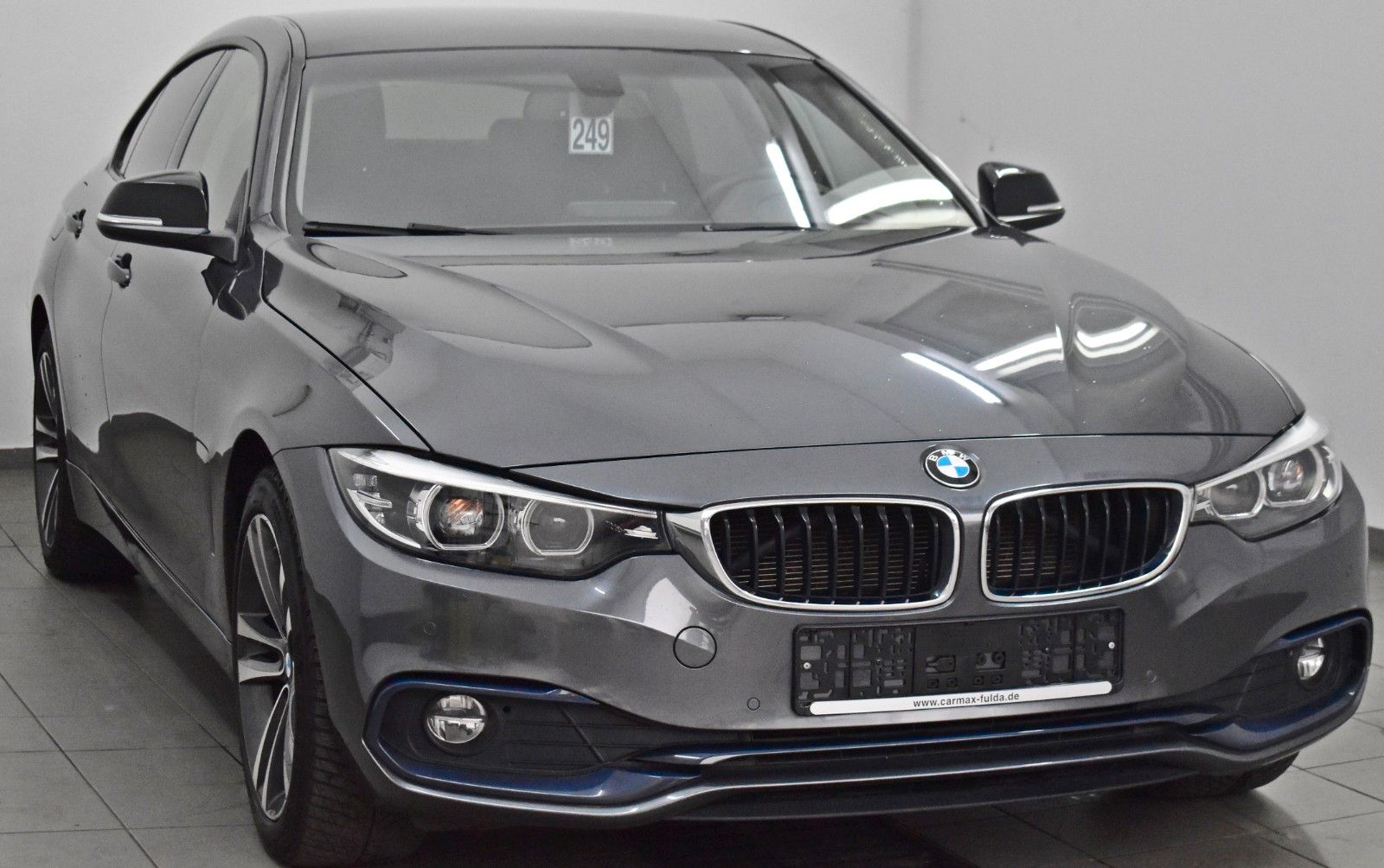 Fahrzeugabbildung BMW 420d Gran Coupé xDrive Sport Line Automatik,Navi