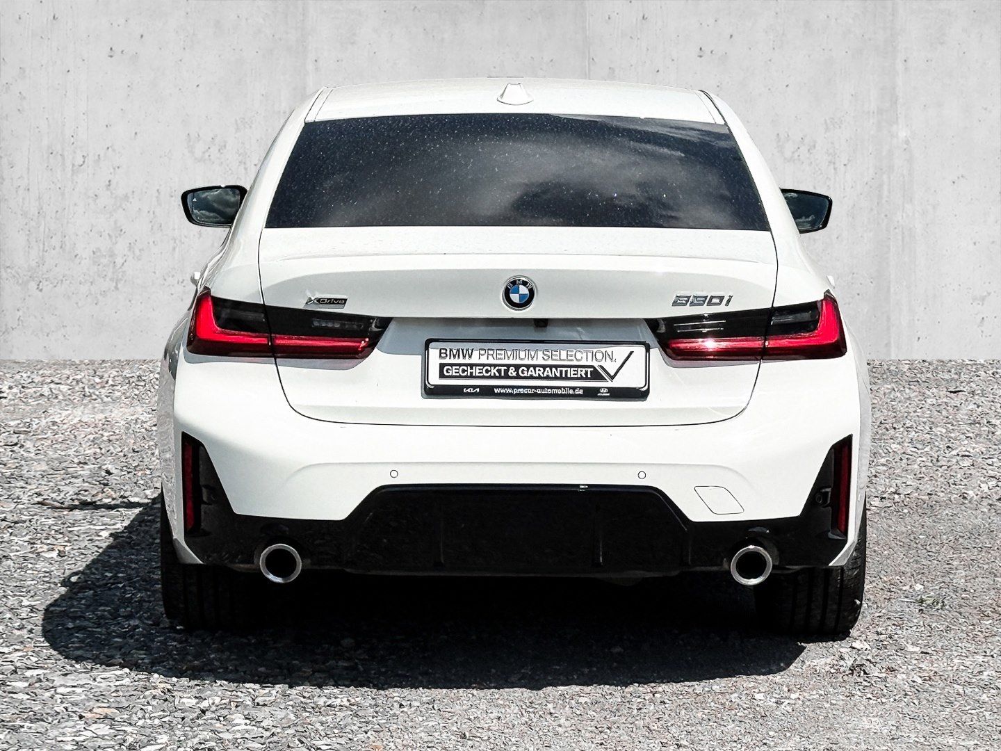 BMW 330 - Bild 4