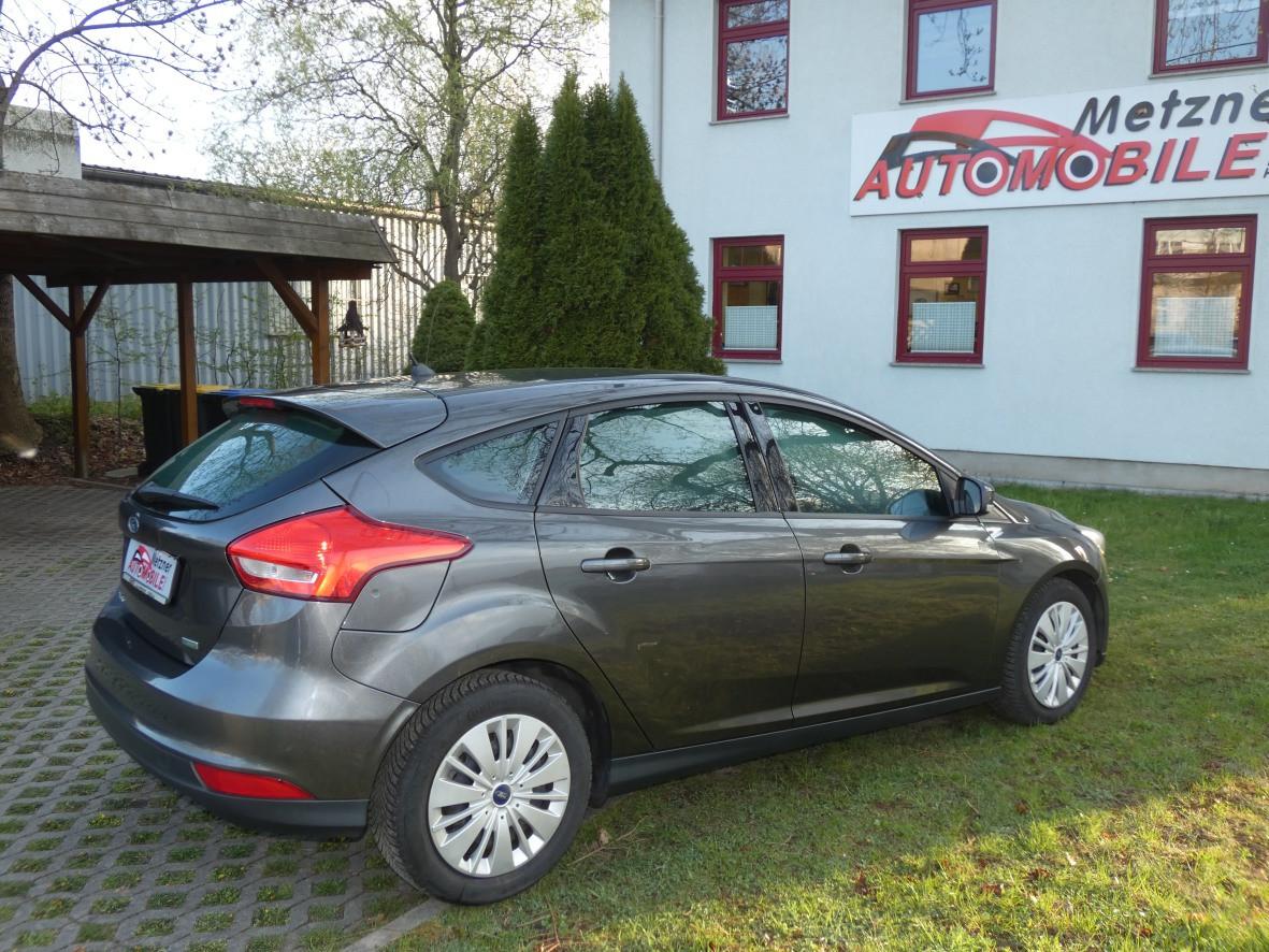 Ford Focus Lim. Trend, Klima, FH vo., CD, MFL,
