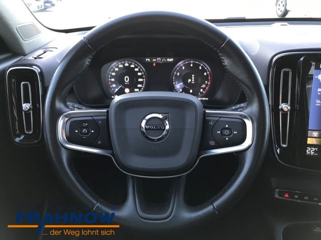 Foto Nummer 13: VOLVO XC 40