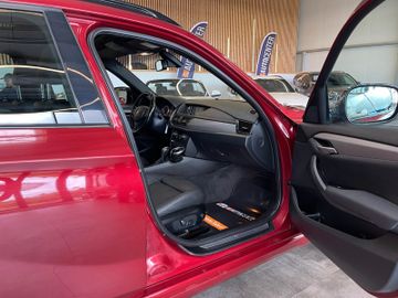 BMW X1 23 d xDrive *M-Sport*AHK*Panorama*Navi*Xenon*