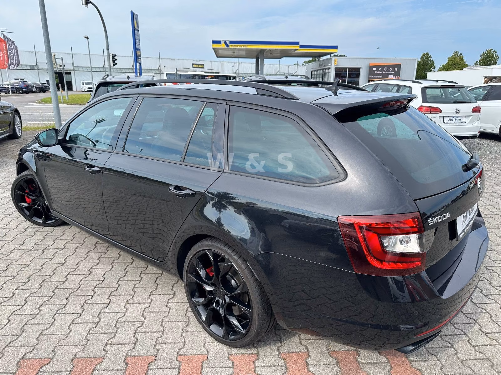 Skoda Octavia Combi RS 245 PS*DSG*LED*APPLE-CAR*