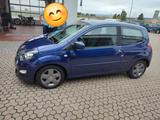 Renault Twingo PARIS 1.2  75 Eco2  3-trg. ... - Renault Twingo Eco2 mit Benzin-Antrieb