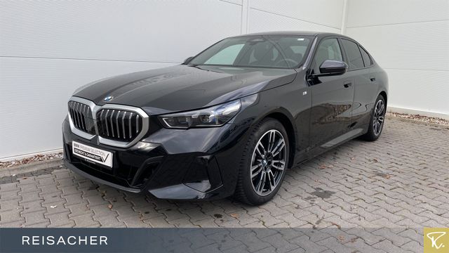 BMW 520d A xDrive Lim M Sport,AHK,DA+,Pano,Sthz.360°